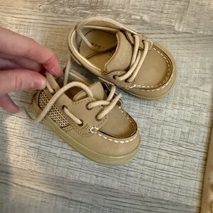 Sperry Kids Tan Moccasins SIZE 1 M $15